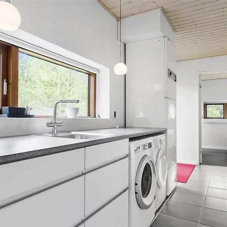 84114-ebeltoft-laerkevej-13-a *